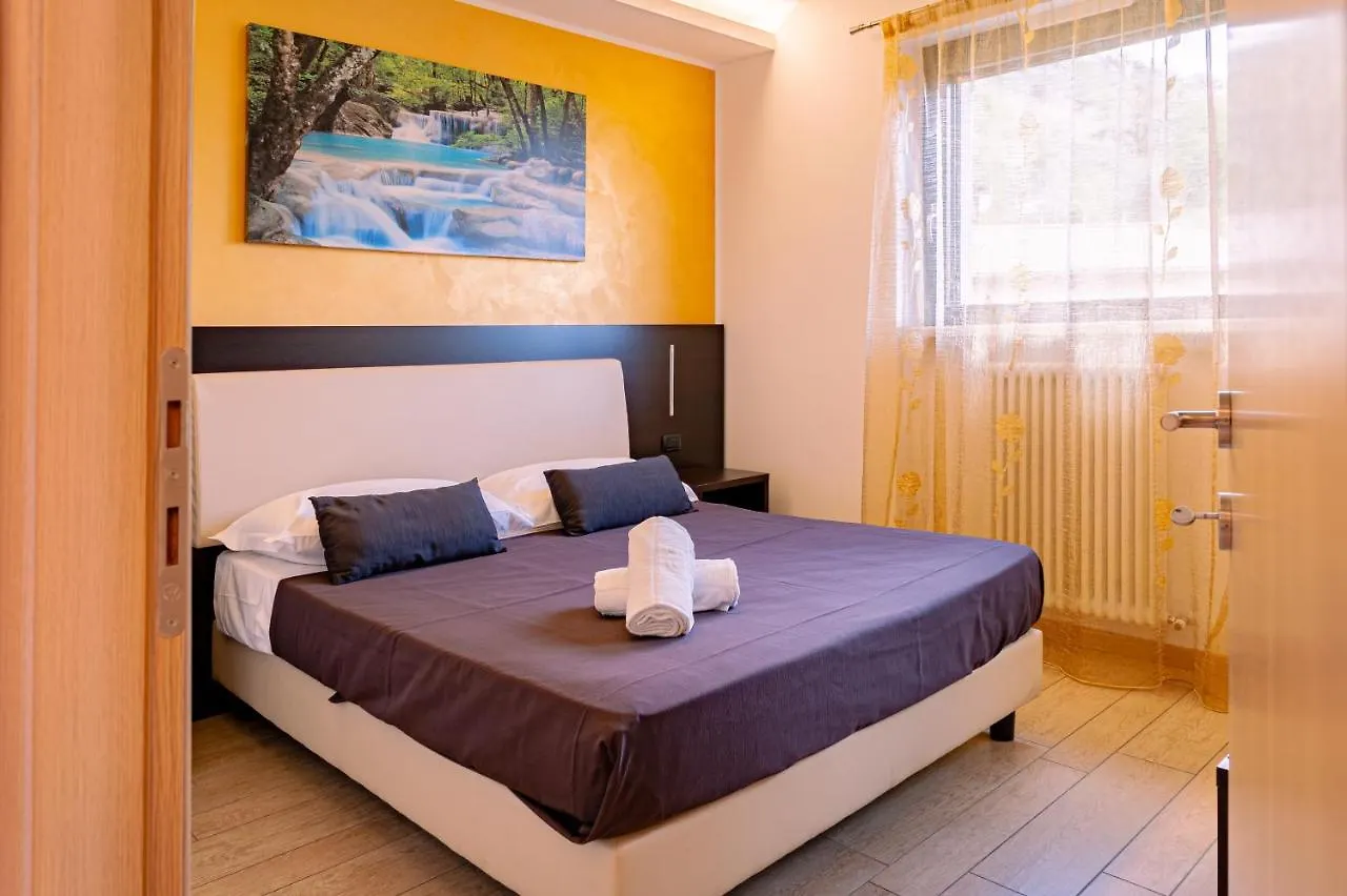 Bella Vita Residence Gravedona 0*,