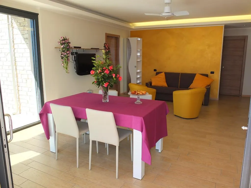 Bella Vita Residence Gravedona 0*,  Italy